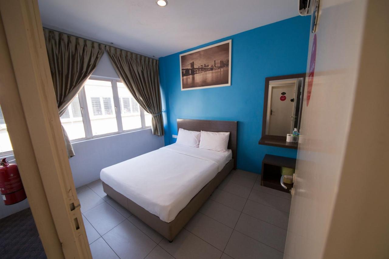 Golden Pearl Hotel Near Universiti Tun Hussein Onn Malaysia Uthm Batu Pahat Extérieur photo